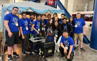 D-E Robotics Team Critical Mass 207 Compete at “Worlds” in Houston!