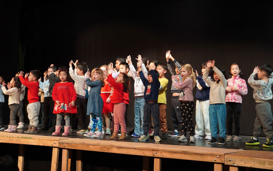 D-E Students Prep for the US Lunar New Year Assembly