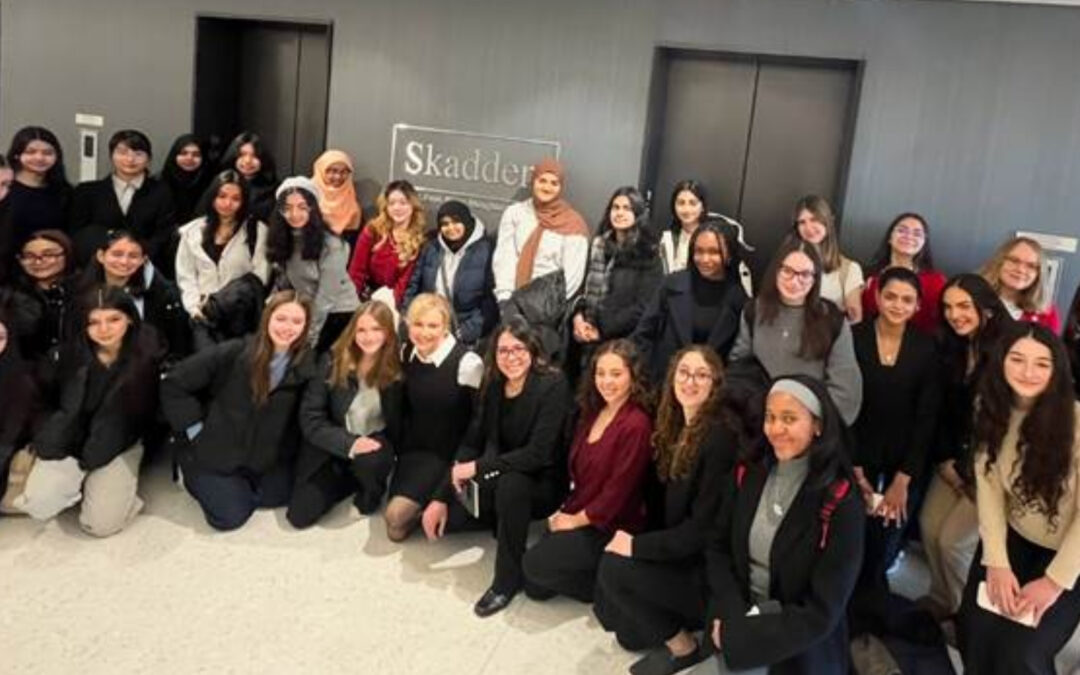 Club Être Field Trip Inspires Future Legal Leaders